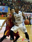 8年磨砺本土摇摆人到巅峰 场均17+10+4他还能更强